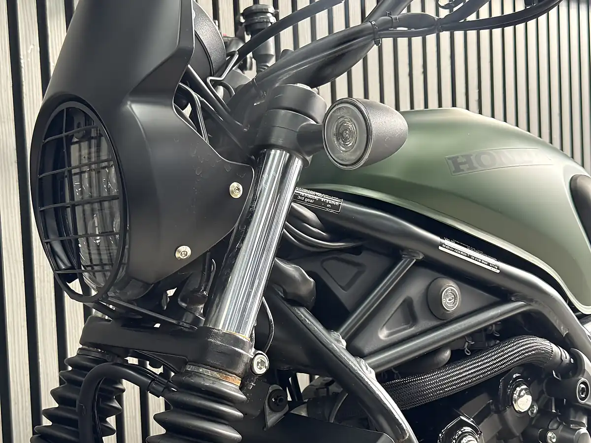 Used 2023 Honda Cl 500 a-P Green - Interior and Exterior details 12