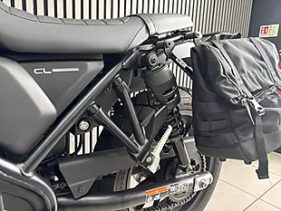 Used 2023 Honda Cl 500 a-P Green - Interior and Exterior details 17