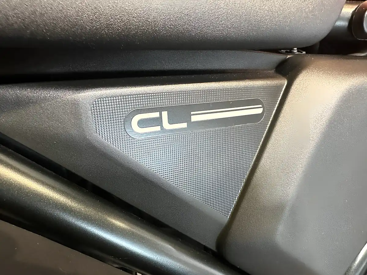 Used 2023 Honda CL500 Orange Metallic - Interior and Exterior details 9