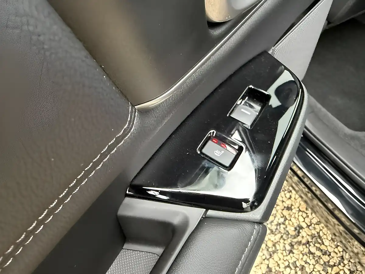 Used 2023 Honda Cr-V Ex Black - Interior and Exterior details 17