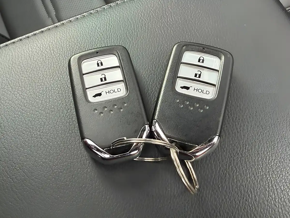 Used 2023 Honda Cr-V Ex Red - Interior and Exterior details 15