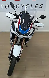 Used 2023 Honda CRF1100L Africa Twin Adventure Sports White - Interior and Exterior details 19