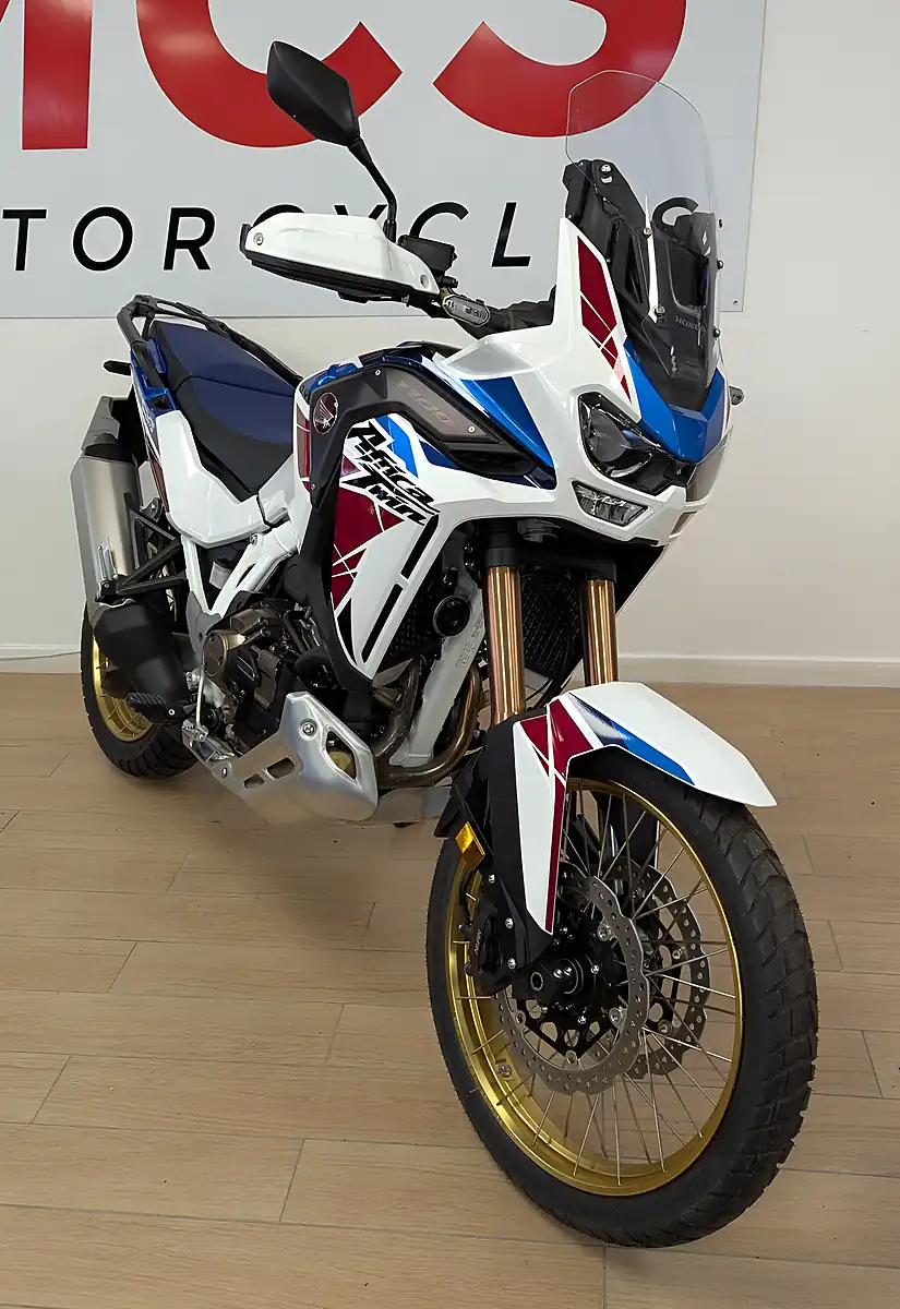 Used 2023 Honda CRF1100L Africa Twin Adventure Sports White - Interior and Exterior details 4