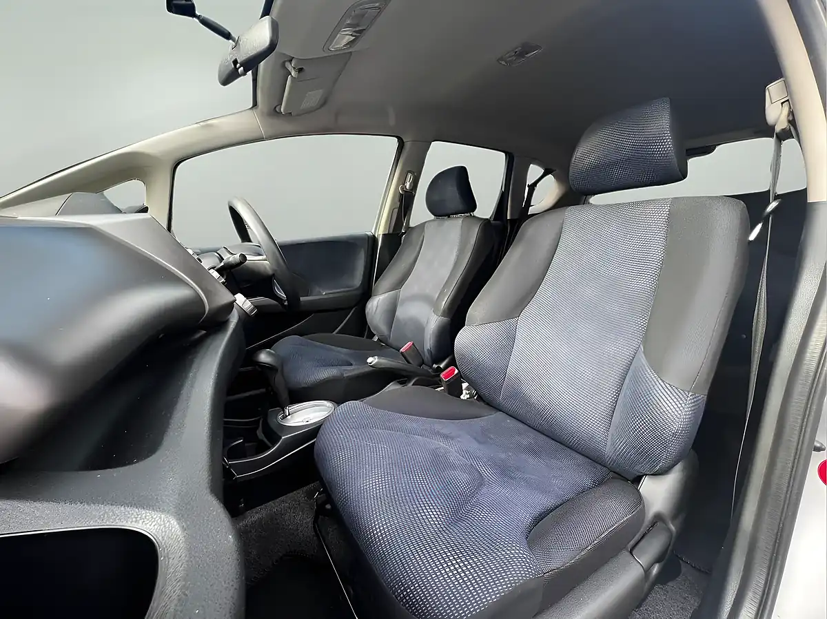 Used 2023 Honda Jazz Es Other - Interior and Exterior details 7