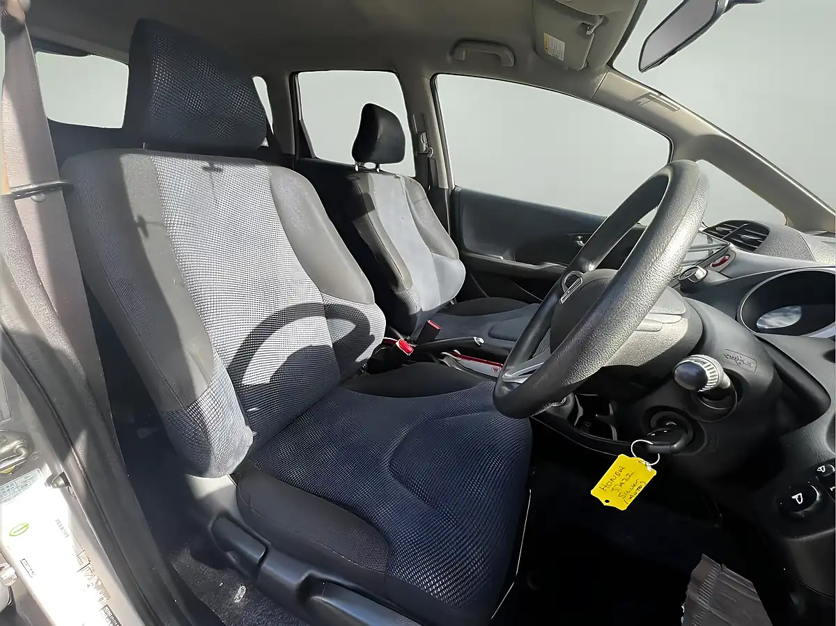 Used 2023 Honda Jazz Es Other - Interior and Exterior details 8