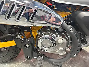 Used 2023 Honda Monkey 125 Yellow - Interior and Exterior details 6
