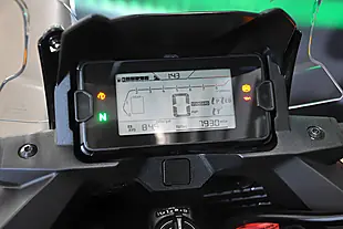 Used 2023 Honda NC750 X a Silver - Interior and Exterior details 10