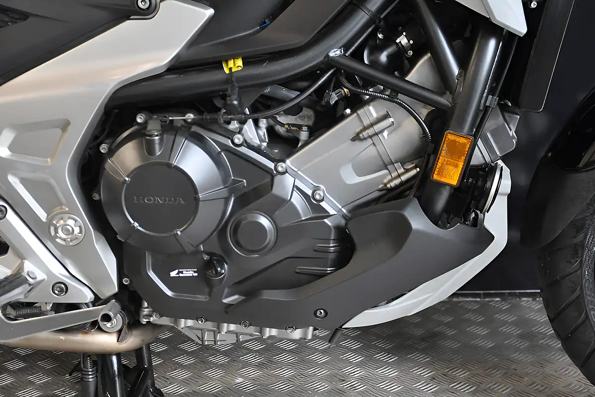 Used 2023 Honda NC750 X a Silver - Interior and Exterior details 18