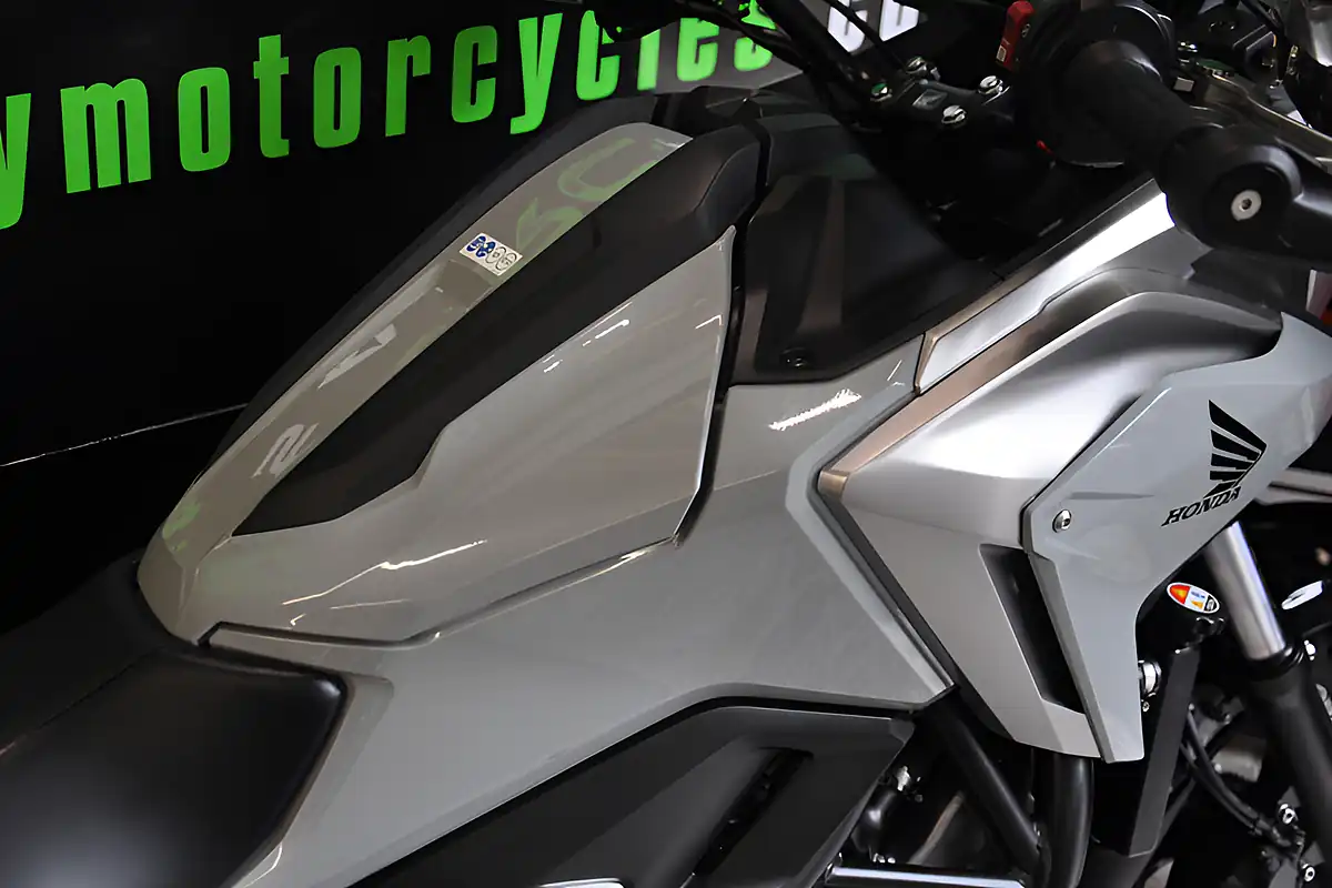 Used 2023 Honda NC750 X a Silver - Interior and Exterior details 19