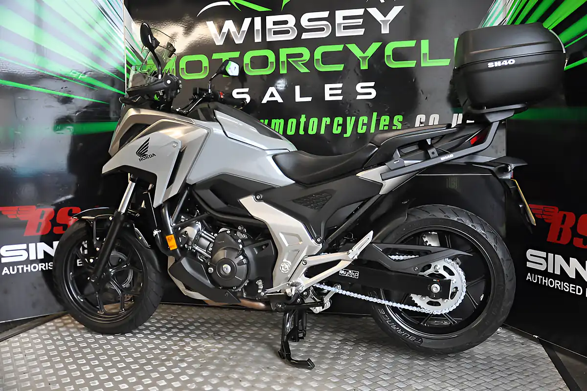 Used 2023 Honda NC750 X a Silver - Interior and Exterior details 5