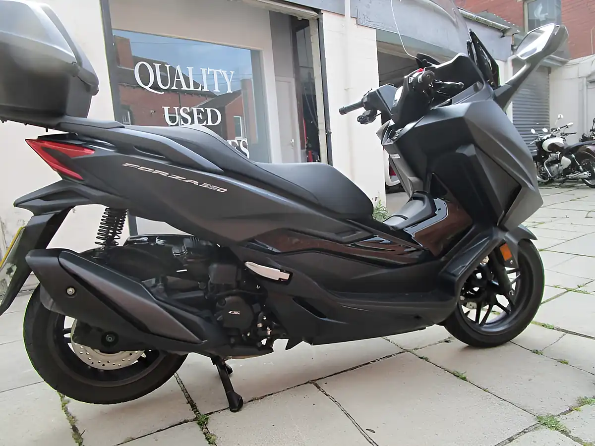 Used 2023 Honda Nss 350 a-P Black - Interior and Exterior details 2