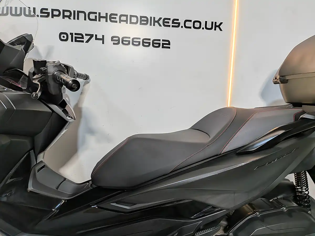 Used 2023 Honda NSS125 Forza Special Edition Grey - Interior and Exterior details 16