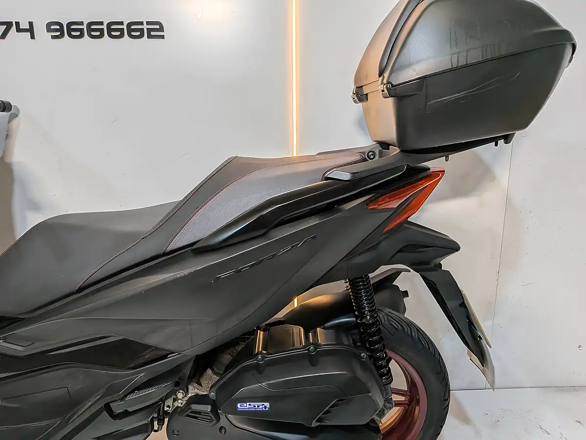 Used 2023 Honda NSS125 Forza Special Edition Grey - Interior and Exterior details 17