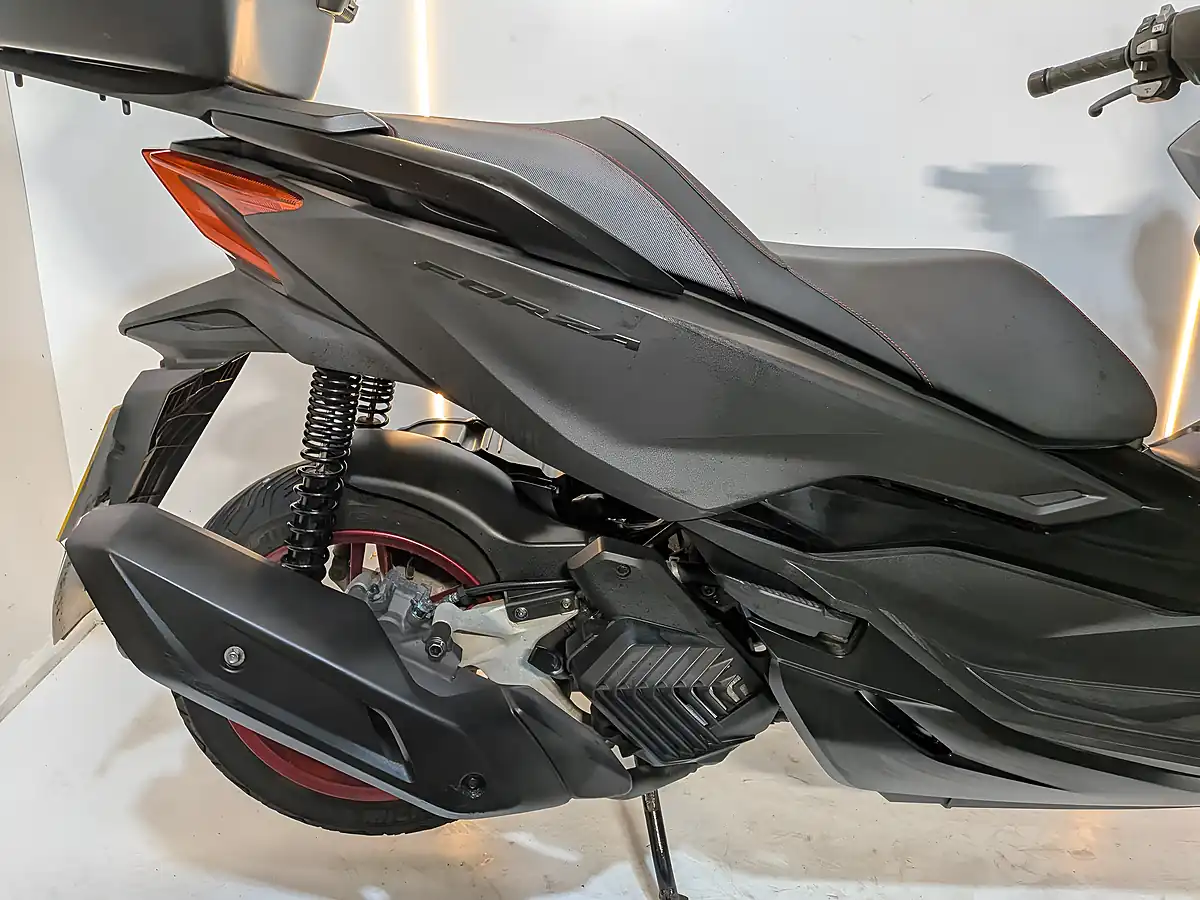 Used 2023 Honda NSS125 Forza Special Edition Grey - Interior and Exterior details 8
