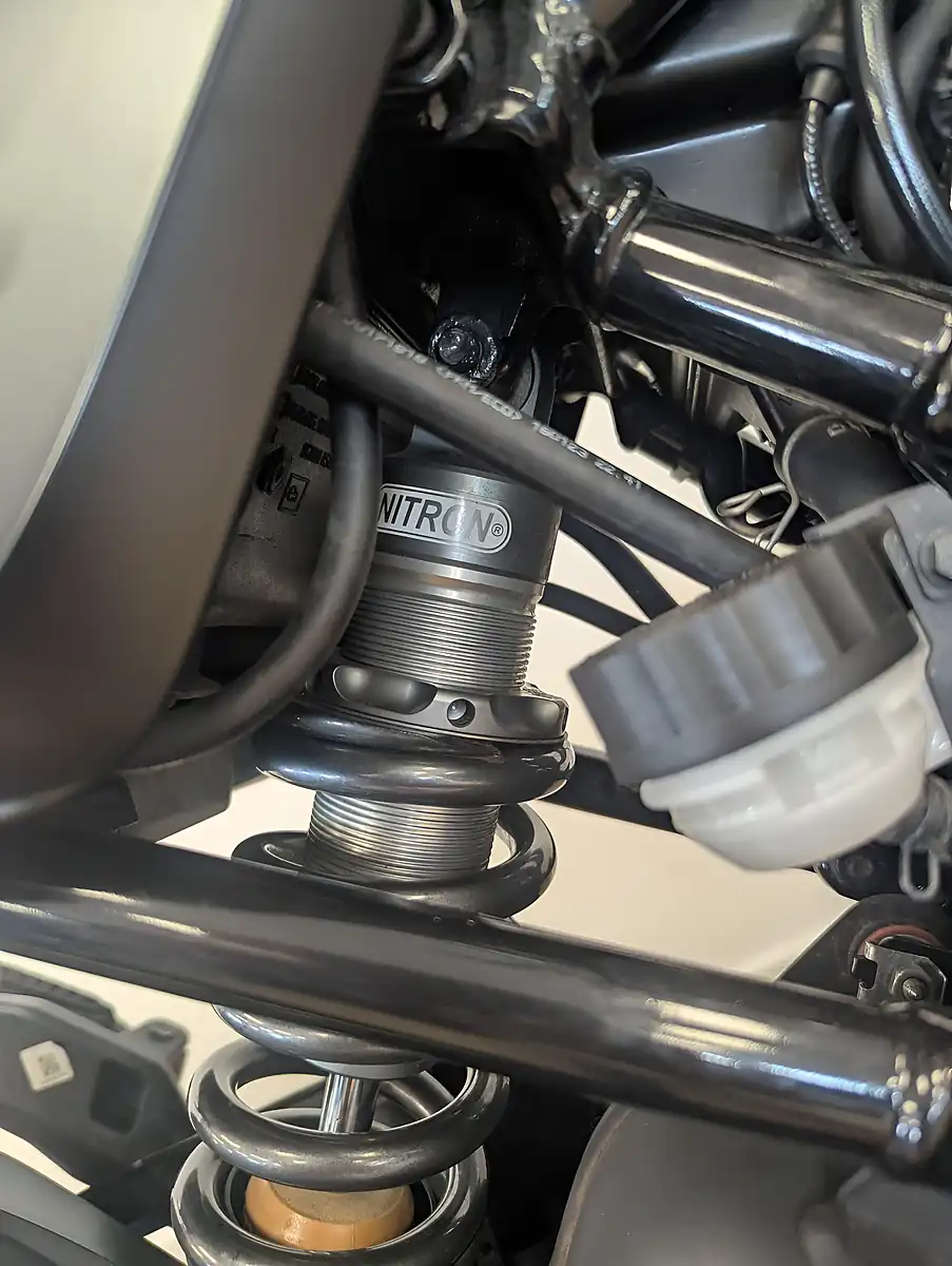 Used 2023 Husqvarna Svartpilen 401 Black - Interior and Exterior details 11