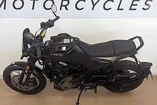 Used 2023 Husqvarna Svartpilen 401 Black - Interior and Exterior details 8