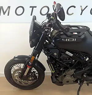 Used 2023 Husqvarna Svartpilen 401 Black - Interior and Exterior details 9