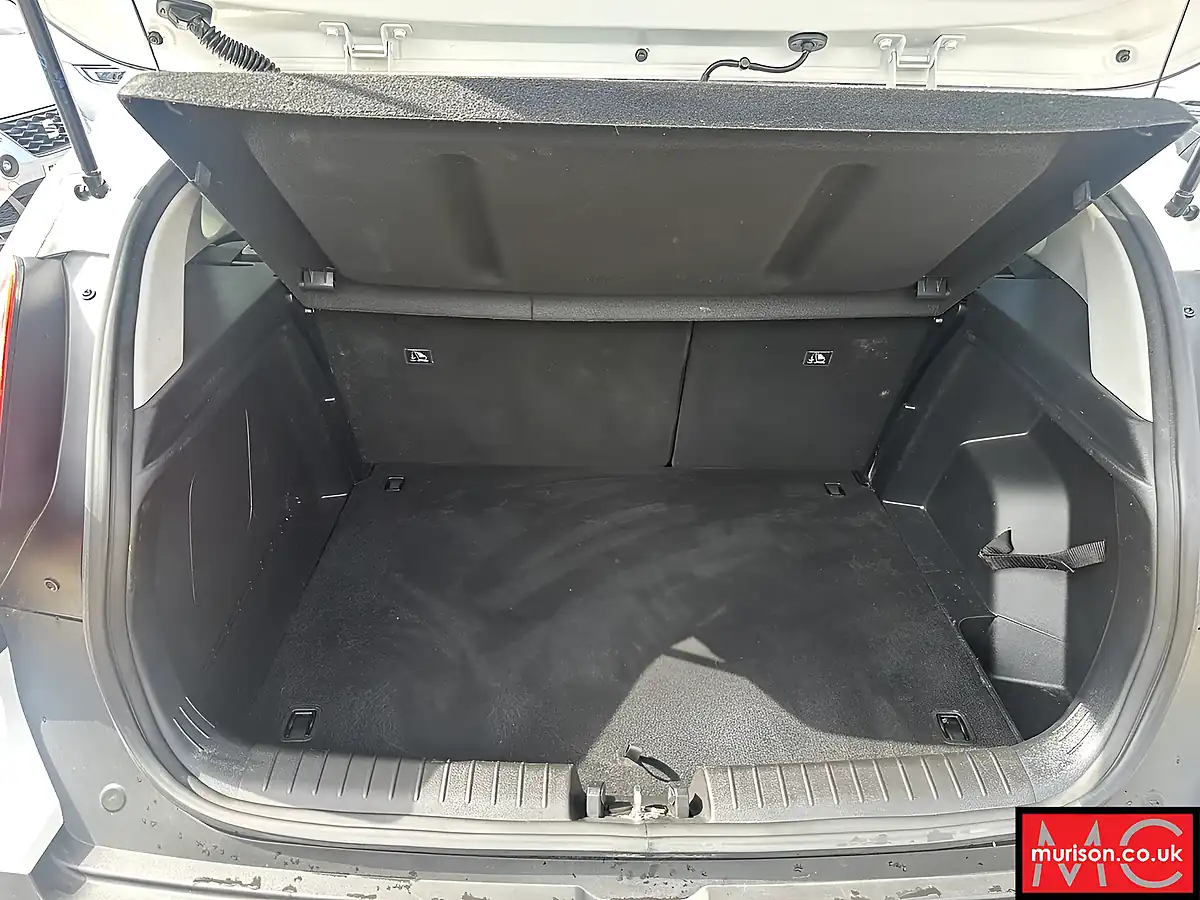 Used 2023 Hyundai Bayon Premium Atlas White - Interior and Exterior details 11