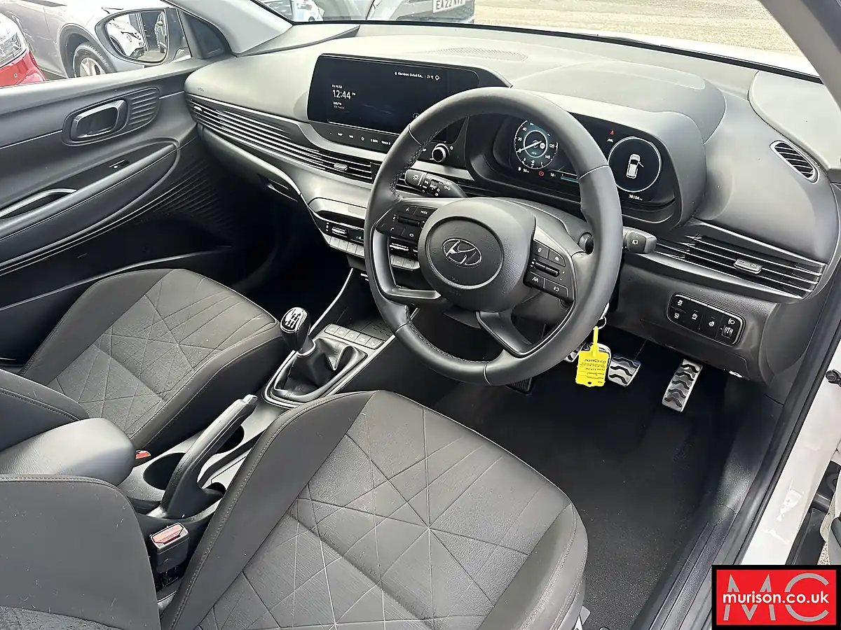 Used 2023 Hyundai Bayon Premium Atlas White - Interior and Exterior details 14
