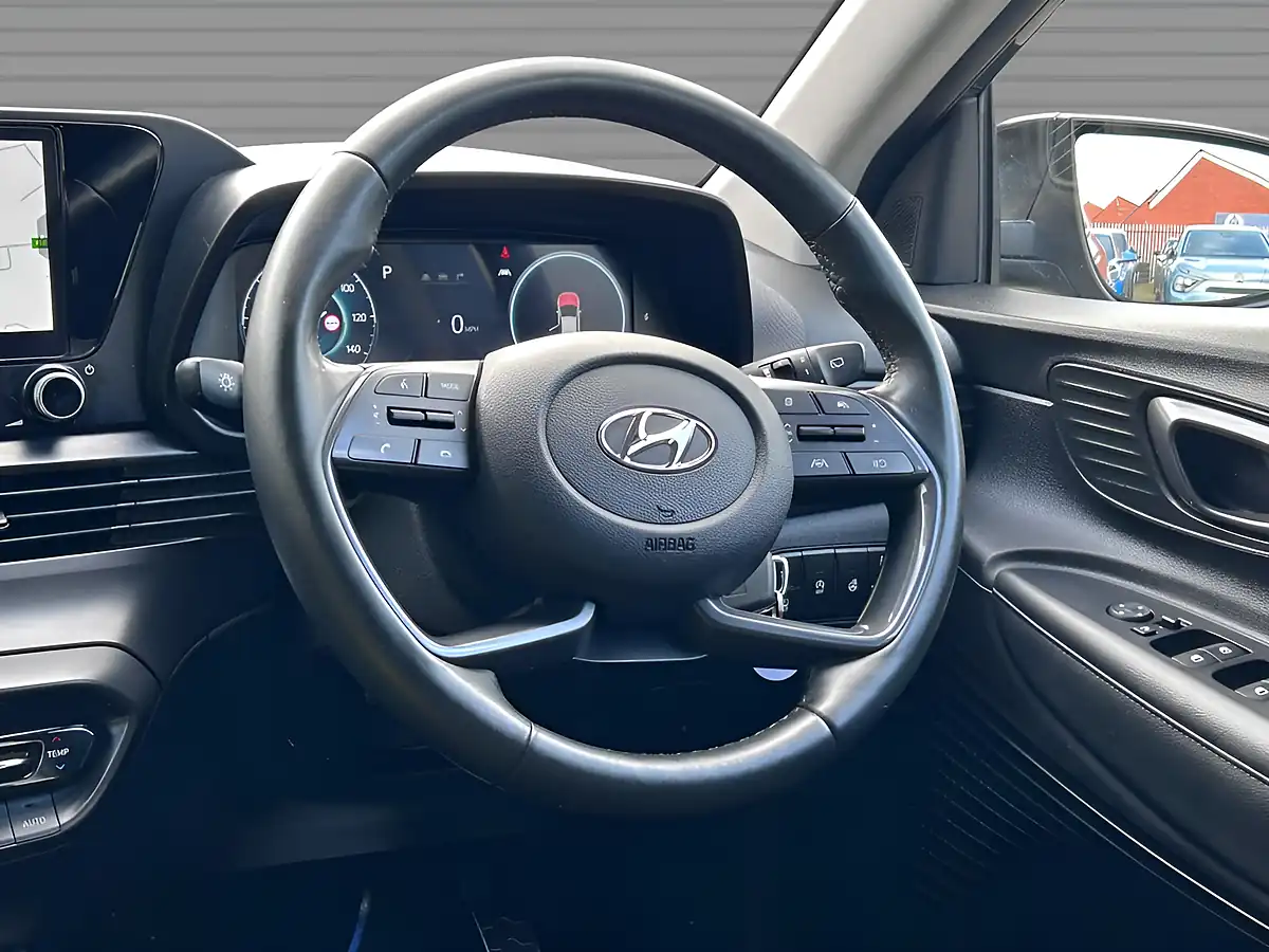 Used 2023 Hyundai Bayon Premium Aurora Grey - Interior and Exterior details 13