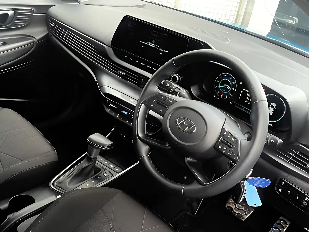 Used 2023 Hyundai Bayon Premium Blue - Interior and Exterior details 4