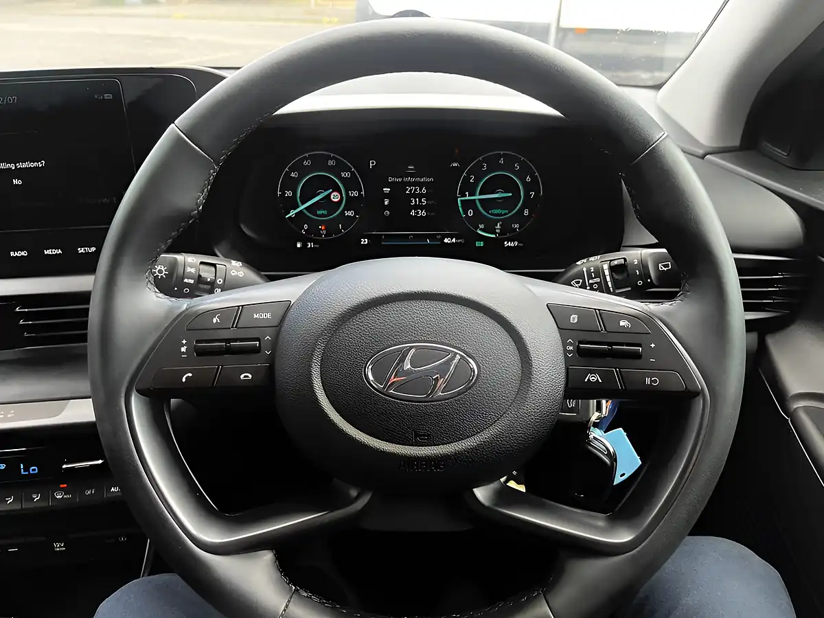 Used 2023 Hyundai Bayon Premium Blue - Interior and Exterior details 9