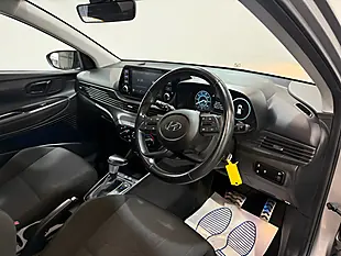 Used 2023 Hyundai Bayon Se Connect Bronze - Interior and Exterior details 11