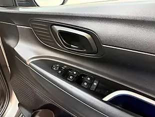 Used 2023 Hyundai Bayon Se Connect Bronze - Interior and Exterior details 13