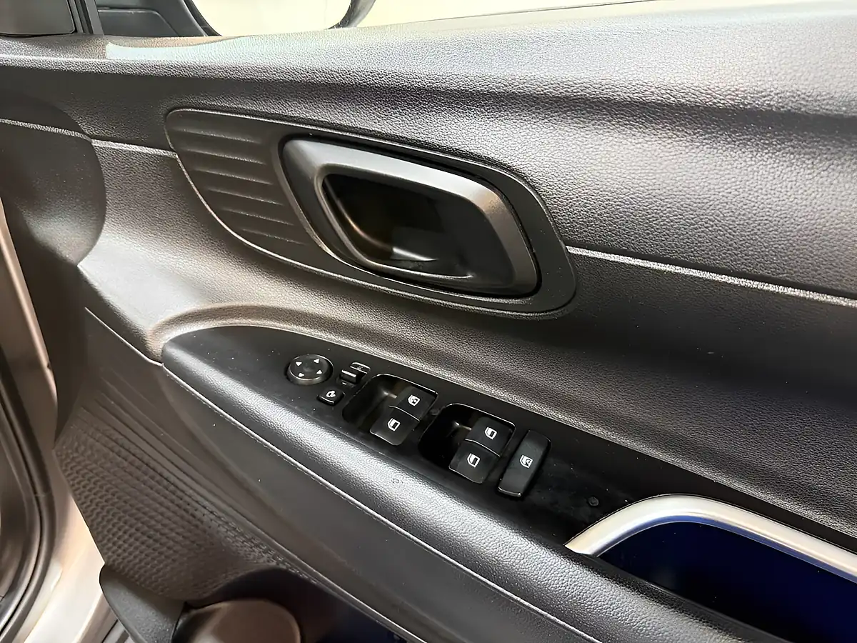 Used 2023 Hyundai Bayon Se Connect Bronze - Interior and Exterior details 13