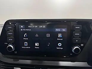 Used 2023 Hyundai Bayon Se Connect Mangrove Green - Interior and Exterior details 15