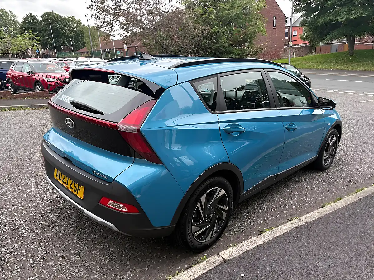Used 2023 Hyundai Bayon Se Connect Turquoise - Interior and Exterior details 3