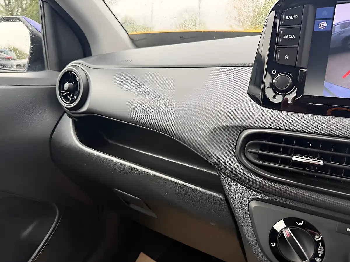 Used 2023 Hyundai I10 Se Connect Blue - Interior and Exterior details 11