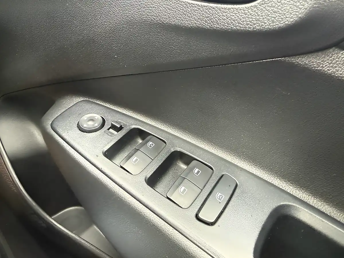 Used 2023 Hyundai I10 Se Connect Blue - Interior and Exterior details 15