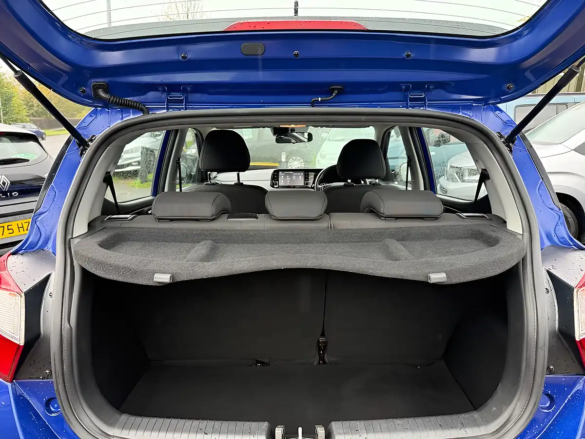 Used 2023 Hyundai I10 Se Connect Blue - Interior and Exterior details 16