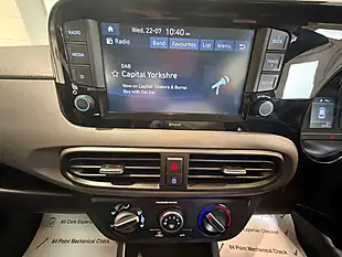 Used 2023 Hyundai I10 Se Connect White - Interior and Exterior details 12