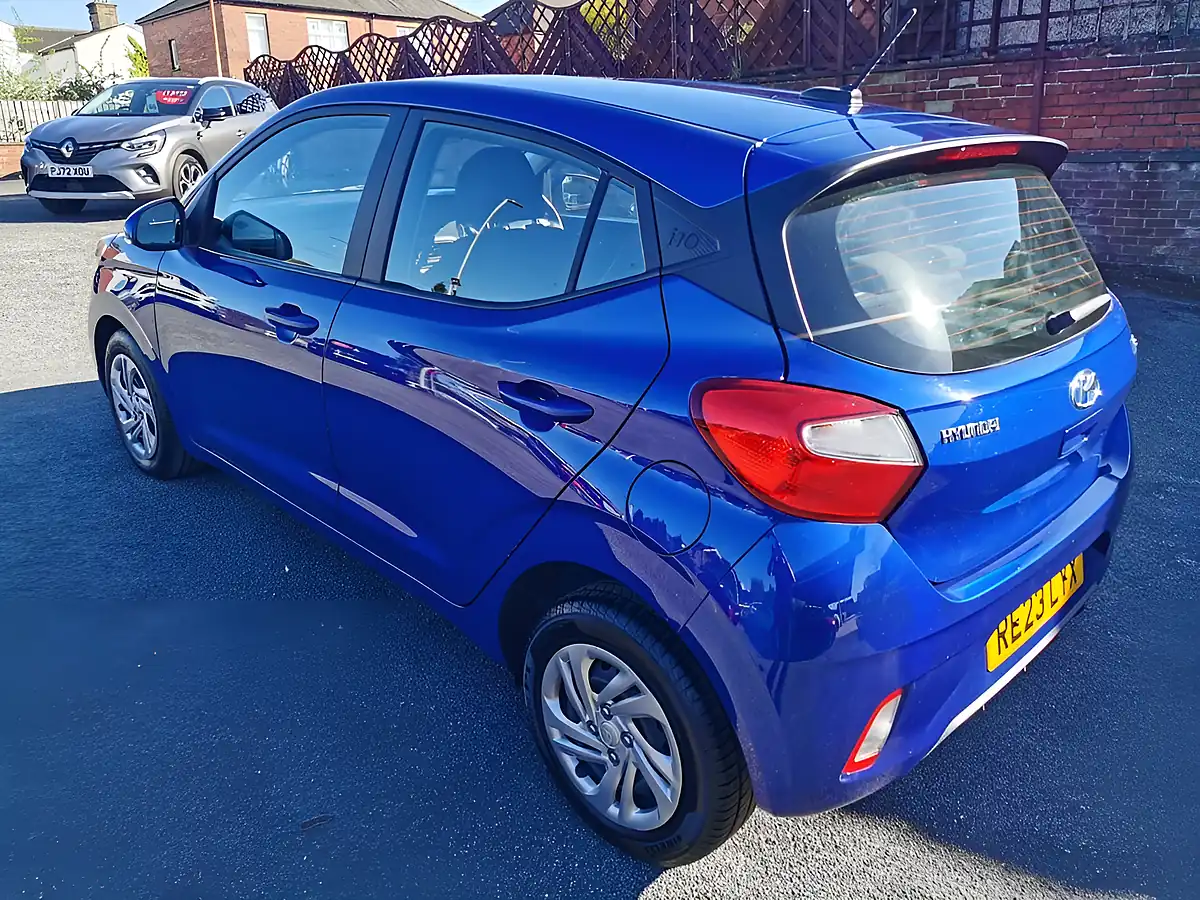 Used 2023 Hyundai I10 Se Intense Blue - Interior and Exterior details 4