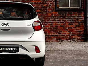 Used 2023 Hyundai I10 Se White - Interior and Exterior details 15