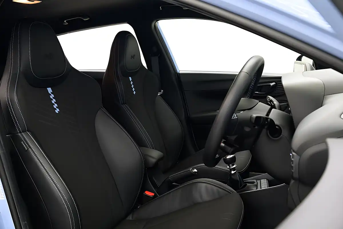 Used 2023 Hyundai I20 N Blue - Interior and Exterior details 12