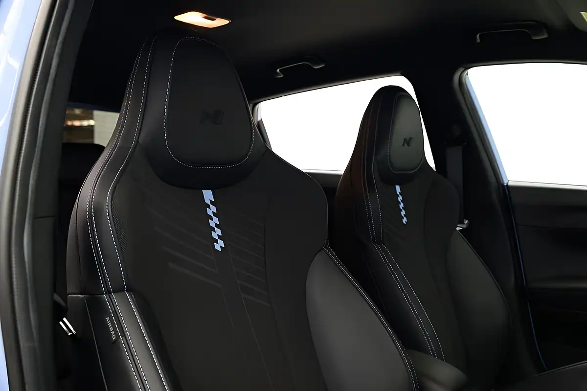 Used 2023 Hyundai I20 N Blue - Interior and Exterior details 13