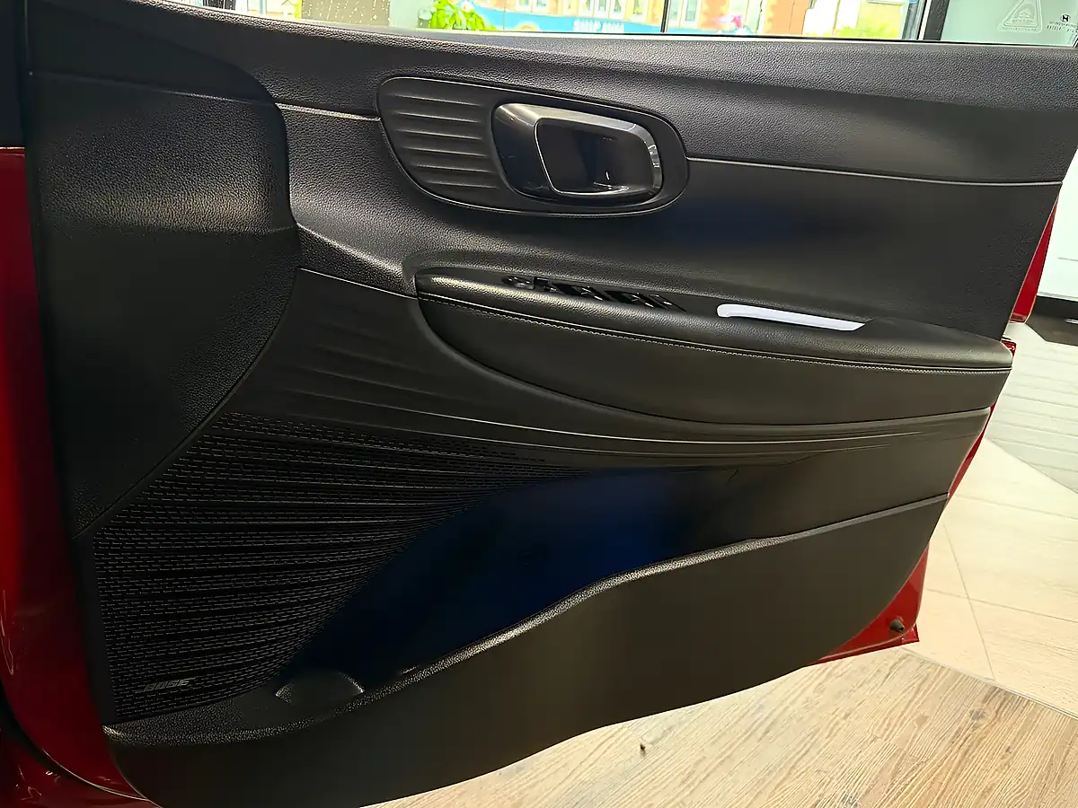 Used 2023 Hyundai i20 N Dragon Red - Interior and Exterior details 16