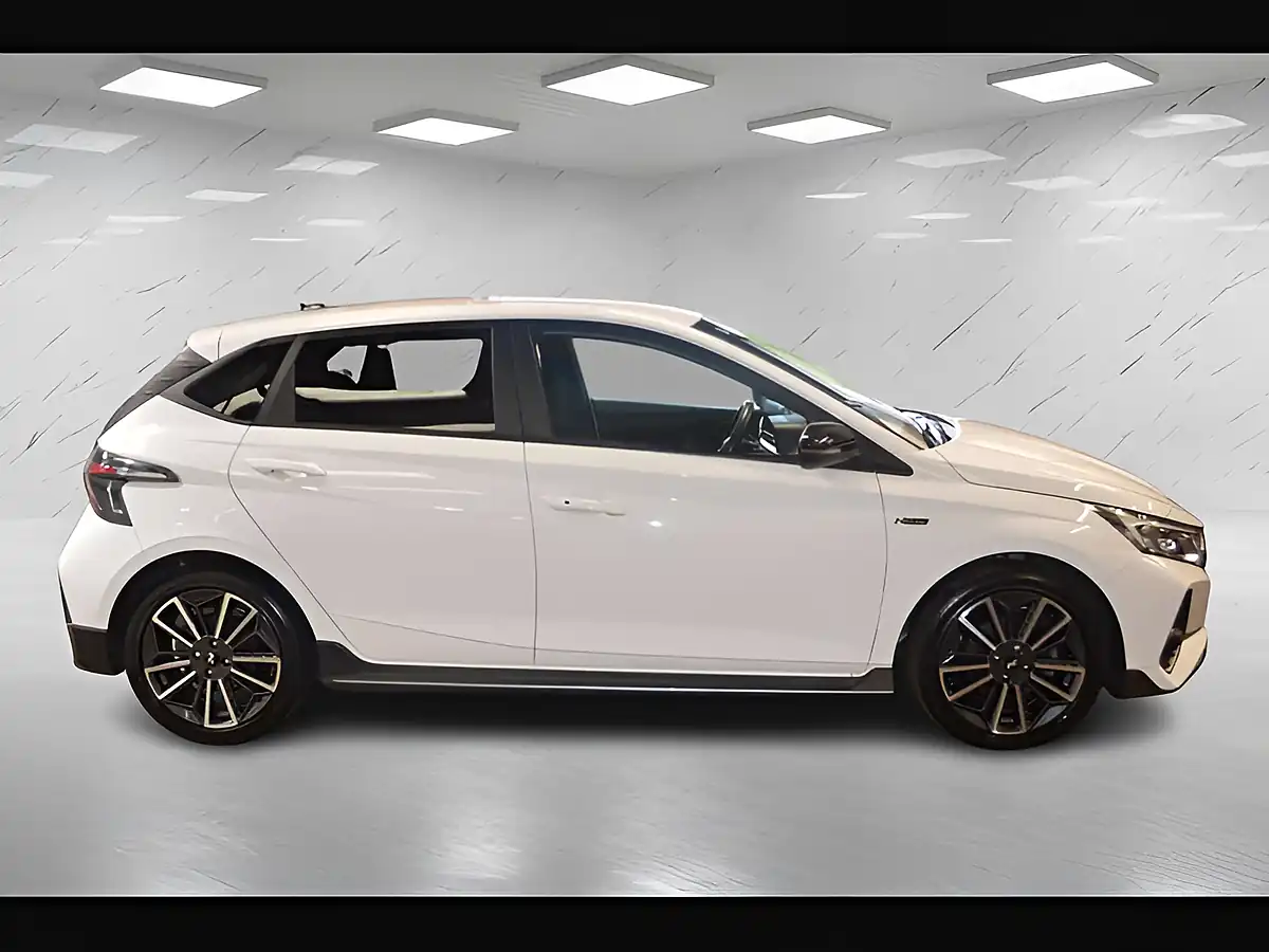 Used 2023 Hyundai i20 N Line Atlas White - Interior and Exterior details 9