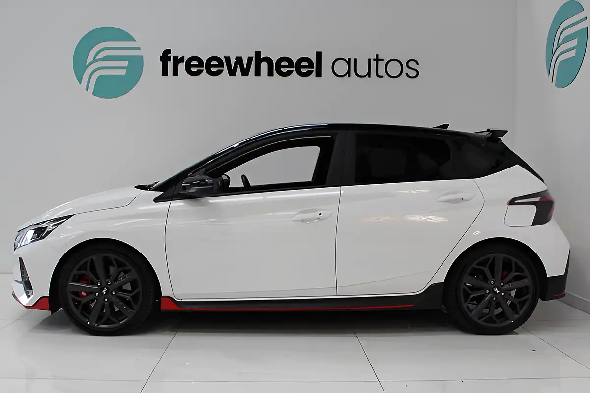 Used 2023 Hyundai i20 N White - Interior and Exterior details 11