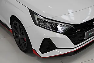 Used 2023 Hyundai i20 N White - Interior and Exterior details 7