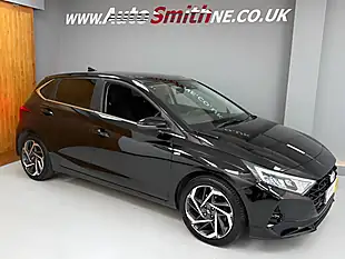 Used 2023 Hyundai I20 Premium Phantom Black - Interior and Exterior details 16