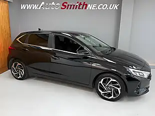 Used 2023 Hyundai I20 Premium Phantom Black - Interior and Exterior details 17