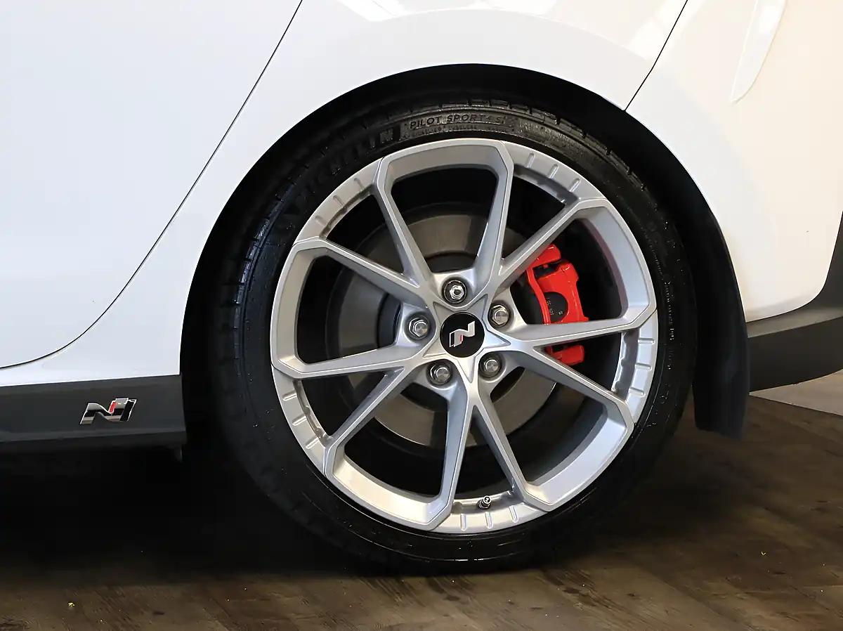 Used 2023 Hyundai i30 N Performance Atlas White - Interior and Exterior details 13