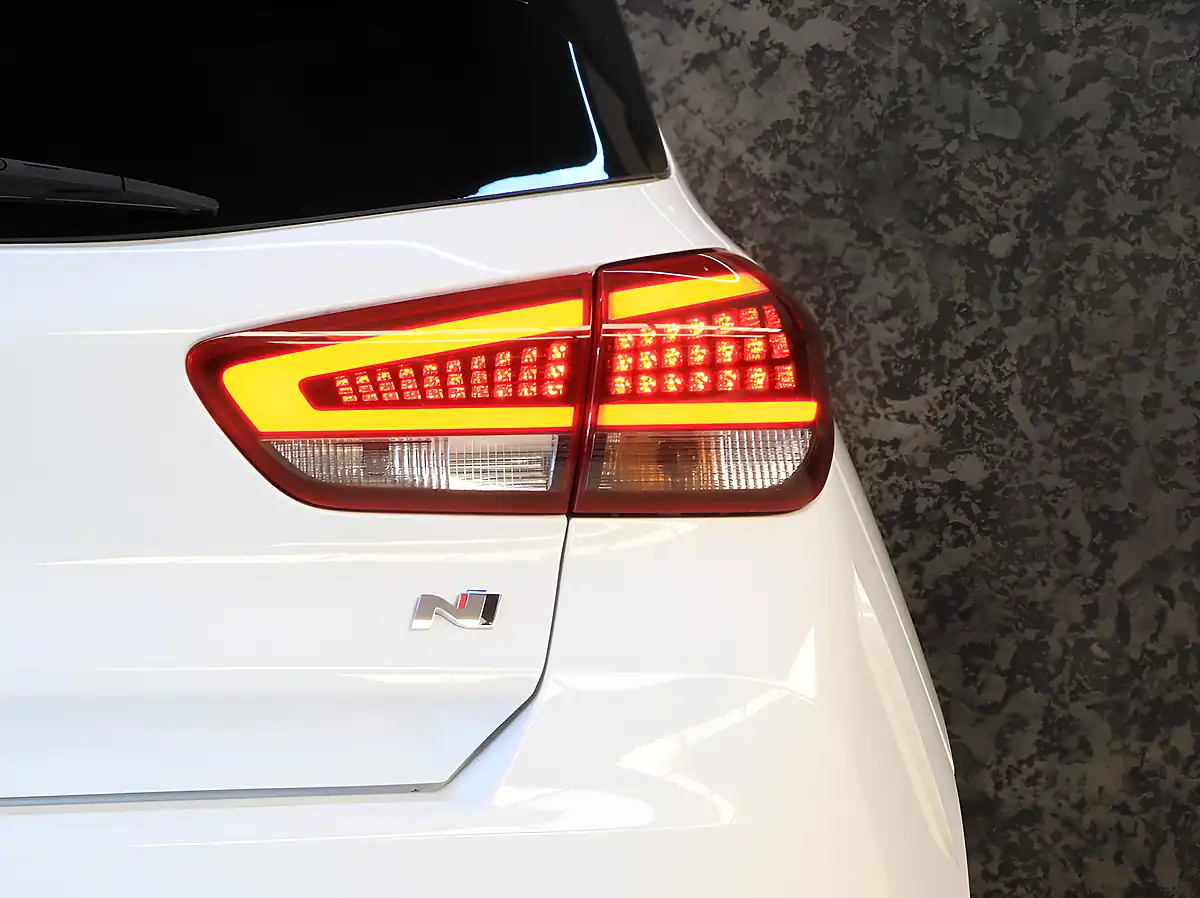 Used 2023 Hyundai i30 N Performance Atlas White - Interior and Exterior details 15