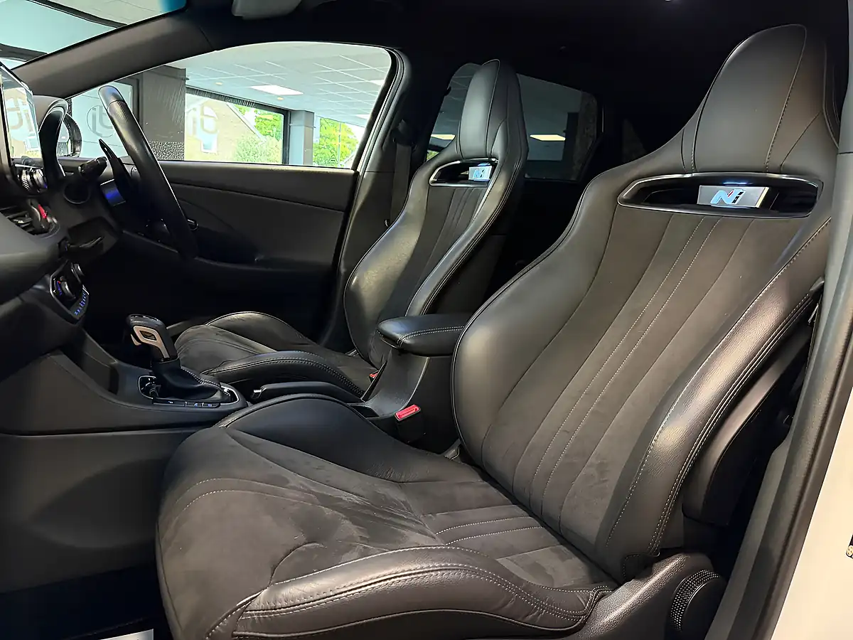 Used 2023 Hyundai i30 N Performance Atlas White - Interior and Exterior details 19