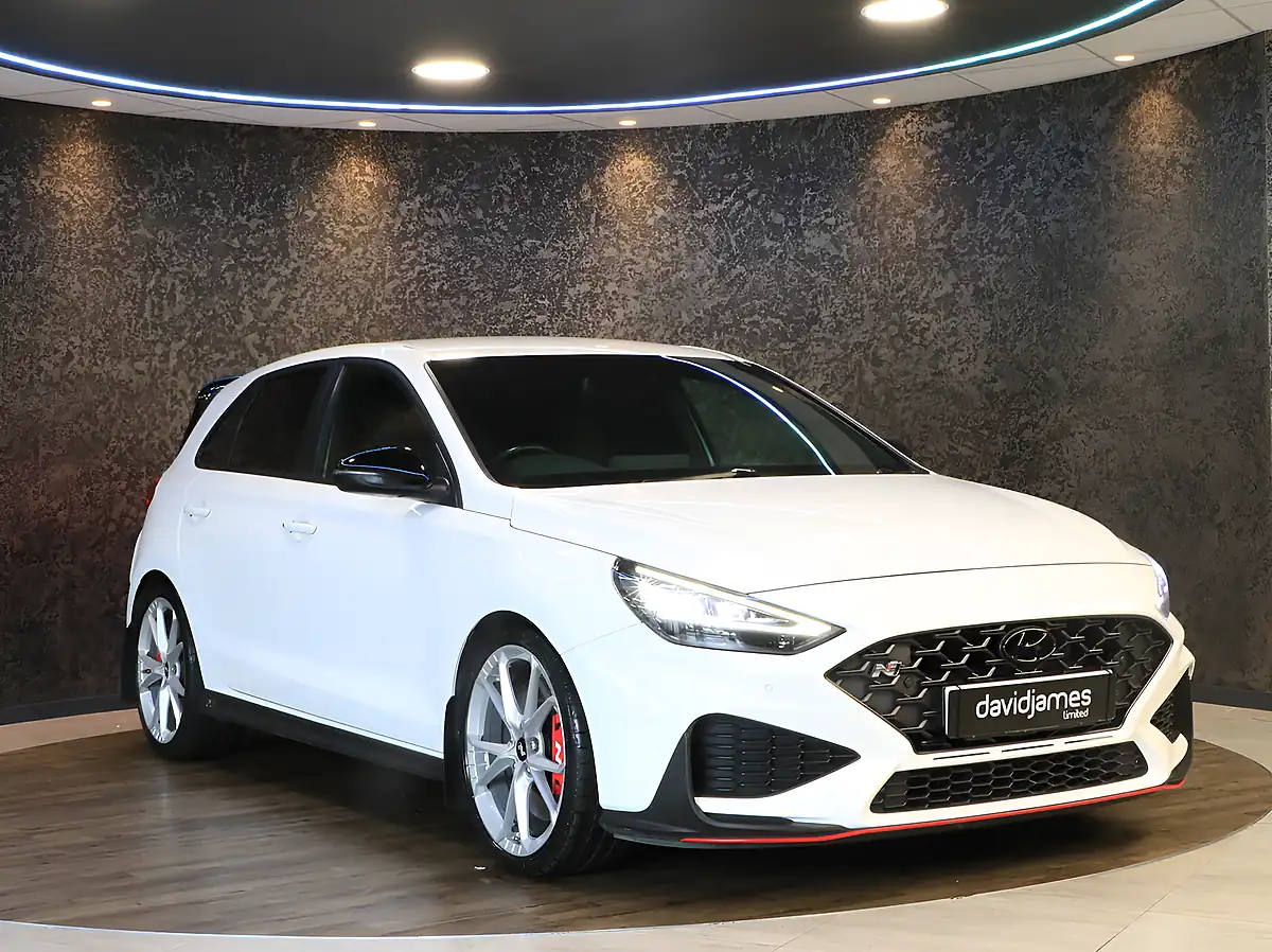 Used 2023 Hyundai i30 N Performance Atlas White - Interior and Exterior details 9