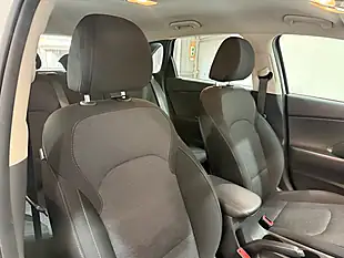 Used 2023 Hyundai I30 Se Connect White - Interior and Exterior details 10